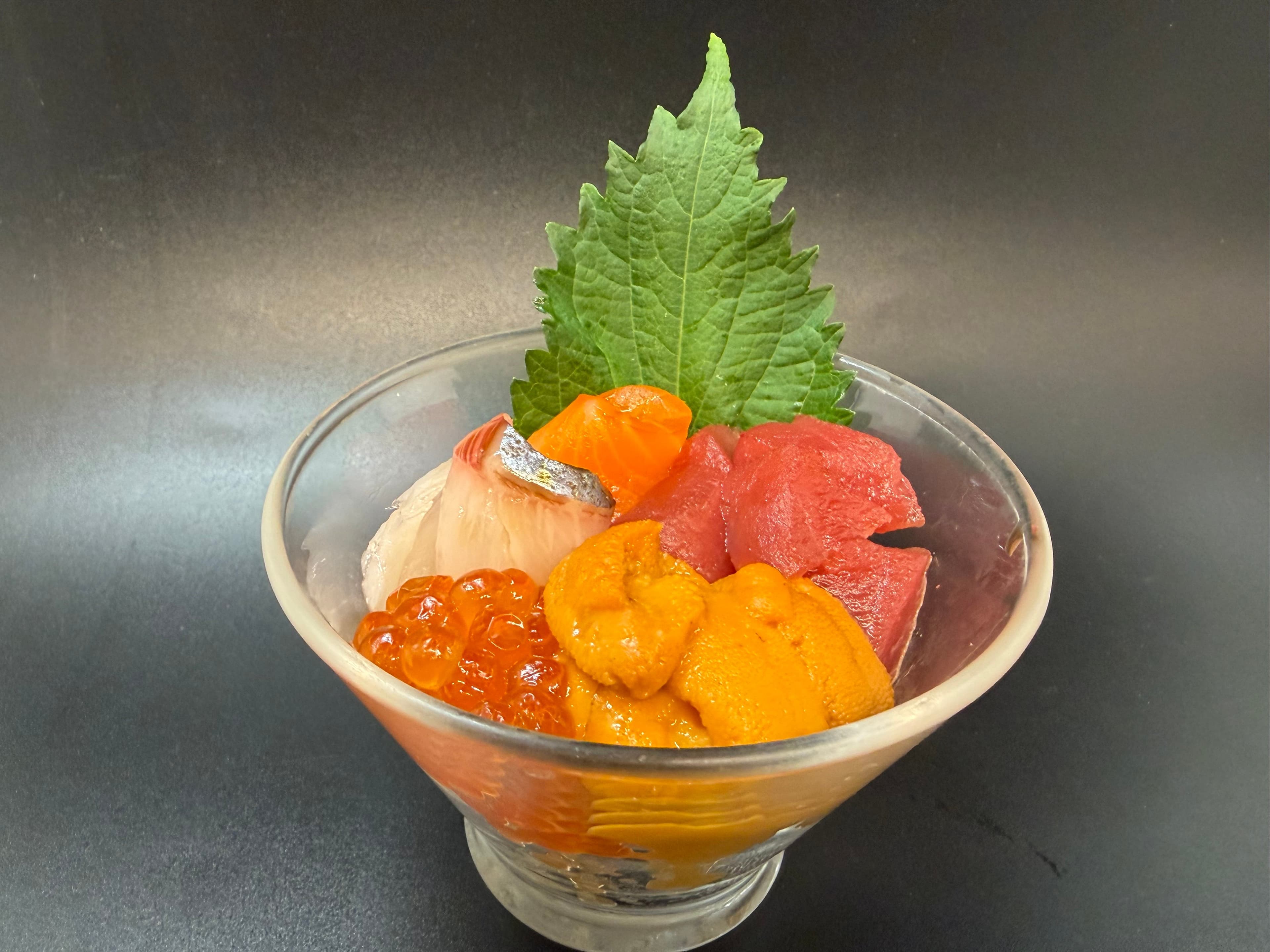 Tanoshi Sushi Sake Bar