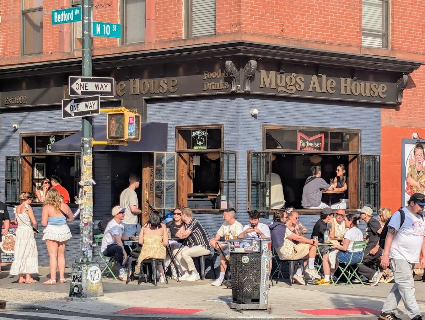 Mugs Ale House
