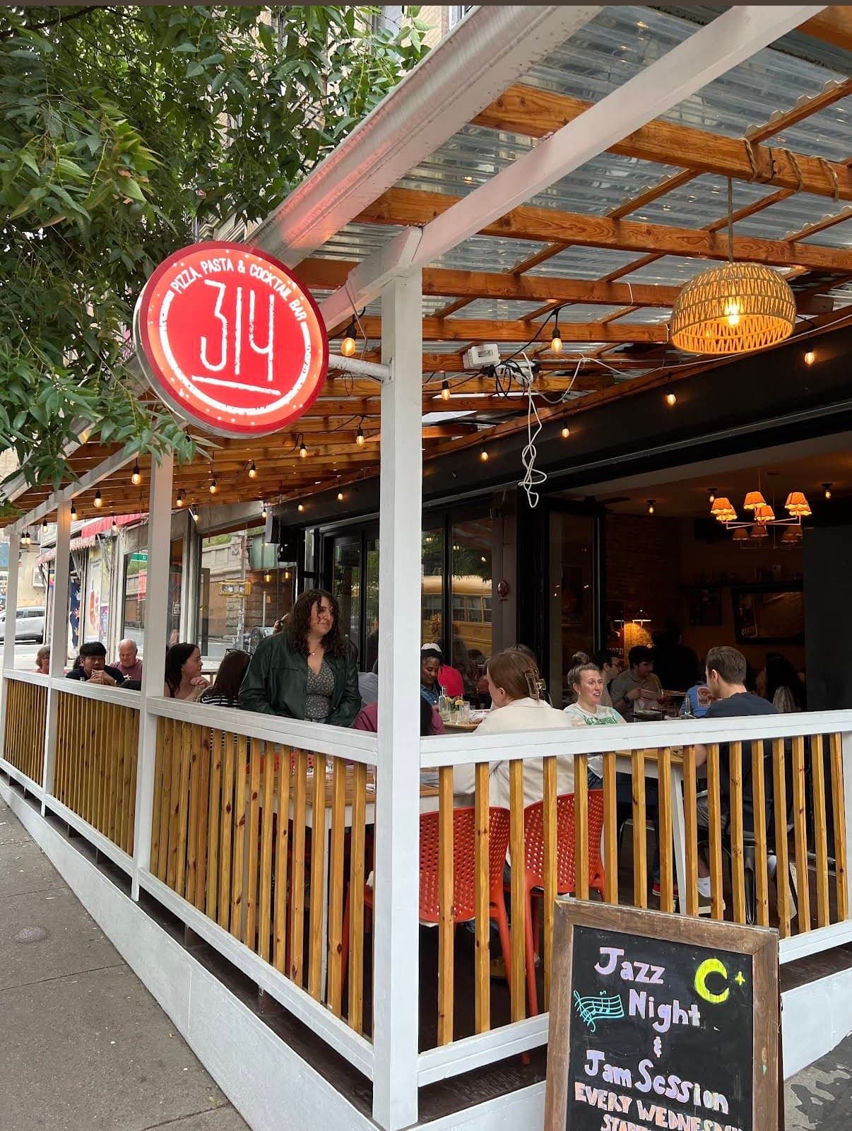 Bar 314